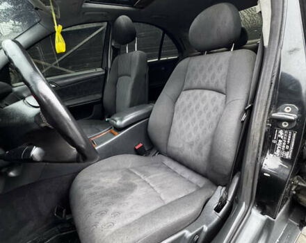 Мерседес Ц-Класс 2001 в Тернополе на Automoto.ua Черный Мерседес Ц-Класс, объемом двигателя 2 л и пробегом 250 тыс. км за 2400 $, фото 14 на Automoto.ua