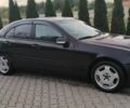 Черный Мерседес Ц-Класс, объемом двигателя 2.1 л и пробегом 350 тыс. км за 3800 $, фото 12 на Automoto.ua
