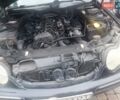 Мерседес Ц-Клас 2001 у Дрогобичі на Automoto.ua Чорний Мерседес Ц-Клас, об'ємом двигуна 2.69 л та пробігом 300 тис. км за 4499 $, фото 2 на Automoto.ua