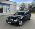 Чорний Мерседес Ц-Клас, об'ємом двигуна 2.1 л та пробігом 360 тис. км за 3600 $, фото 1 на Automoto.ua
