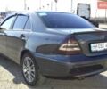 Мерседес Ц-Класс 2001 в Запорожье на Automoto.ua Черный Мерседес Ц-Класс, объемом двигателя 2 л и пробегом 405 тыс. км за 3800 $, фото 2 на Automoto.ua