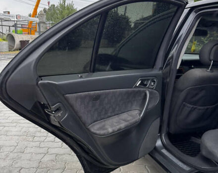 Мерседес Ц-Класс 2001 в Тернополе на Automoto.ua Черный Мерседес Ц-Класс, объемом двигателя 2 л и пробегом 250 тыс. км за 2400 $, фото 17 на Automoto.ua