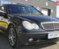 Чорний Мерседес Ц-Клас, об'ємом двигуна 2 л та пробігом 405 тис. км за 4100 $, фото 1 на Automoto.ua