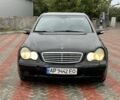 Чорний Мерседес Ц-Клас, об'ємом двигуна 2.1 л та пробігом 300 тис. км за 2750 $, фото 7 на Automoto.ua