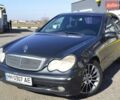 Мерседес Ц-Класс 2001 в Запорожье на Automoto.ua Черный Мерседес Ц-Класс, объемом двигателя 2 л и пробегом 405 тыс. км за 3800 $, фото 4 на Automoto.ua
