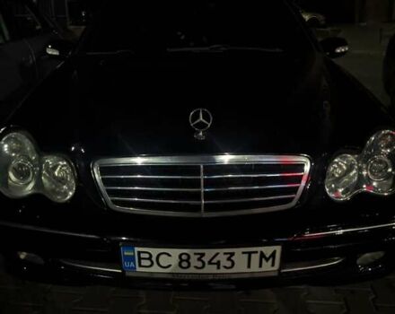 Чорний Мерседес Ц-Клас, об'ємом двигуна 2.2 л та пробігом 400 тис. км за 4500 $, фото 2 на Automoto.ua