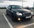 Чорний Мерседес Ц-Клас, об'ємом двигуна 2 л та пробігом 300 тис. км за 4000 $, фото 8 на Automoto.ua