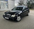 Чорний Мерседес Ц-Клас, об'ємом двигуна 2.1 л та пробігом 370 тис. км за 3850 $, фото 1 на Automoto.ua