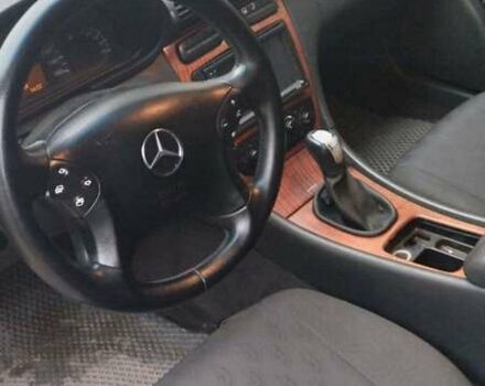 Чорний Мерседес Ц-Клас, об'ємом двигуна 2 л та пробігом 500 тис. км за 4500 $, фото 6 на Automoto.ua