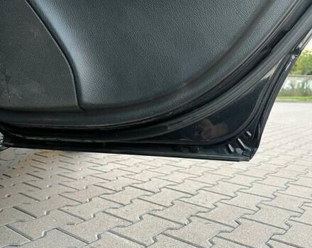 Мерседес Ц-Клас 2002 у Житомирі на Automoto.ua Чорний Мерседес Ц-Клас, об'ємом двигуна 1.8 л та пробігом 439 тис. км за 5200 $, фото 15 на Automoto.ua