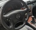 Чорний Мерседес Ц-Клас, об'ємом двигуна 2 л та пробігом 330 тис. км за 6000 $, фото 14 на Automoto.ua
