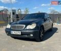 Черный Мерседес Ц-Класс, объемом двигателя 1.8 л и пробегом 370 тыс. км за 4100 $, фото 1 на Automoto.ua