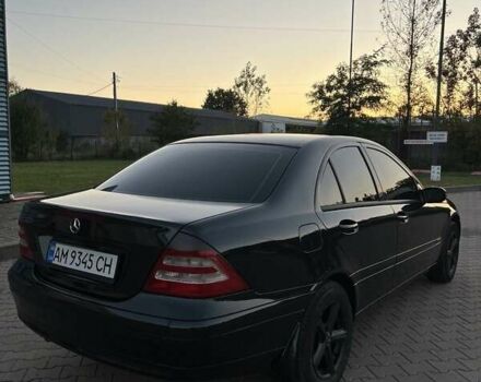 Мерседес Ц-Клас 2002 у Житомирі на Automoto.ua Чорний Мерседес Ц-Клас, об'ємом двигуна 1.8 л та пробігом 439 тис. км за 5200 $, фото 3 на Automoto.ua