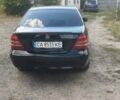 Чорний Мерседес Ц-Клас, об'ємом двигуна 2 л та пробігом 999 тис. км за 4200 $, фото 5 на Automoto.ua