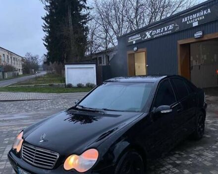 Черный Мерседес Ц-Класс, объемом двигателя 2 л и пробегом 360 тыс. км за 4200 $, фото 26 на Automoto.ua