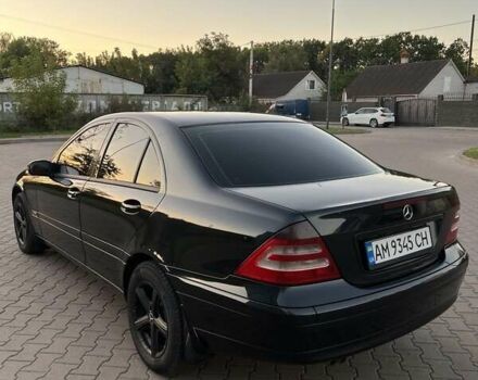 Мерседес Ц-Клас 2002 у Житомирі на Automoto.ua Чорний Мерседес Ц-Клас, об'ємом двигуна 1.8 л та пробігом 439 тис. км за 5200 $, фото 2 на Automoto.ua