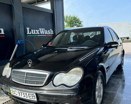 Чорний Мерседес Ц-Клас, об'ємом двигуна 2 л та пробігом 297 тис. км за 4500 $, фото 2 на Automoto.ua