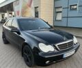 Мерседес Ц-Клас 2002 у Житомирі на Automoto.ua Чорний Мерседес Ц-Клас, об'ємом двигуна 1.8 л та пробігом 439 тис. км за 5200 $, фото 1 на Automoto.ua
