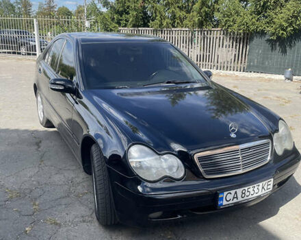 Чорний Мерседес Ц-Клас, об'ємом двигуна 2 л та пробігом 320 тис. км за 3700 $, фото 6 на Automoto.ua