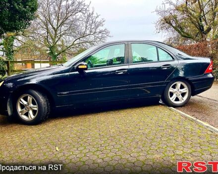 Чорний Мерседес Ц-Клас, об'ємом двигуна 1.8 л та пробігом 287 тис. км за 4300 $, фото 3 на Automoto.ua