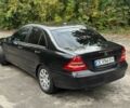 Черный Мерседес Ц-Класс, объемом двигателя 1.8 л и пробегом 350 тыс. км за 3400 $, фото 4 на Automoto.ua