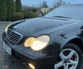 Черный Мерседес Ц-Класс, объемом двигателя 1.8 л и пробегом 251 тыс. км за 3900 $, фото 12 на Automoto.ua