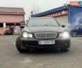 Черный Мерседес Ц-Класс, объемом двигателя 2.6 л и пробегом 358 тыс. км за 3490 $, фото 3 на Automoto.ua