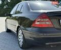 Черный Мерседес Ц-Класс, объемом двигателя 1.8 л и пробегом 280 тыс. км за 4550 $, фото 22 на Automoto.ua