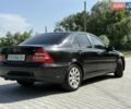 Черный Мерседес Ц-Класс, объемом двигателя 1.8 л и пробегом 280 тыс. км за 4550 $, фото 30 на Automoto.ua
