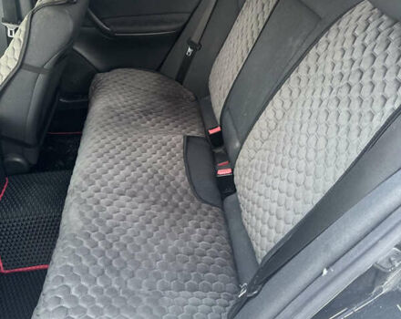 Черный Мерседес Ц-Класс, объемом двигателя 2.15 л и пробегом 425 тыс. км за 5999 $, фото 5 на Automoto.ua