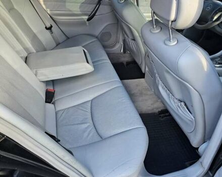 Черный Мерседес Ц-Класс, объемом двигателя 1.8 л и пробегом 338 тыс. км за 4500 $, фото 41 на Automoto.ua