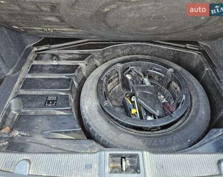 Черный Мерседес Ц-Класс, объемом двигателя 1.8 л и пробегом 338 тыс. км за 4500 $, фото 53 на Automoto.ua