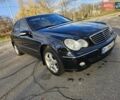 Черный Мерседес Ц-Класс, объемом двигателя 1.8 л и пробегом 338 тыс. км за 4500 $, фото 7 на Automoto.ua