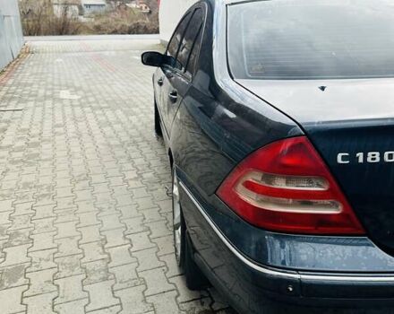 Мерседес Ц-Клас 2004 у Рахове на Automoto.ua Чорний Мерседес Ц-Клас, об'ємом двигуна 1.8 л та пробігом 320 тис. км за 5000 $, фото 5 на Automoto.ua
