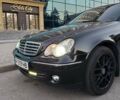 Черный Мерседес Ц-Класс, объемом двигателя 2 л и пробегом 220 тыс. км за 6900 $, фото 5 на Automoto.ua