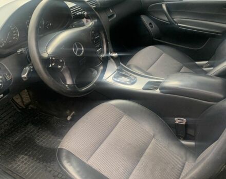 Чорний Мерседес Ц-Клас, об'ємом двигуна 1.7 л та пробігом 312 тис. км за 5500 $, фото 6 на Automoto.ua