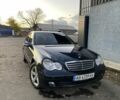 Мерседес Ц-Класс 2004 в Балте на Automoto.ua Черный Мерседес Ц-Класс, объемом двигателя 1.8 л и пробегом 302 тыс. км за 6100 $, фото 1 на Automoto.ua