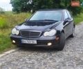 Черный Мерседес Ц-Класс, объемом двигателя 1.8 л и пробегом 307 тыс. км за 6800 $, фото 2 на Automoto.ua