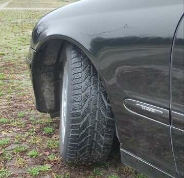 Чорний Мерседес Ц-Клас, об'ємом двигуна 2.2 л та пробігом 269 тис. км за 5850 $, фото 2 на Automoto.ua