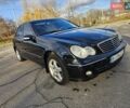 Черный Мерседес Ц-Класс, объемом двигателя 1.8 л и пробегом 338 тыс. км за 4500 $, фото 8 на Automoto.ua