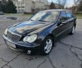 Черный Мерседес Ц-Класс, объемом двигателя 1.8 л и пробегом 338 тыс. км за 4500 $, фото 1 на Automoto.ua