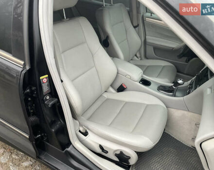 Чорний Мерседес Ц-Клас, об'ємом двигуна 1.8 л та пробігом 353 тис. км за 5999 $, фото 21 на Automoto.ua