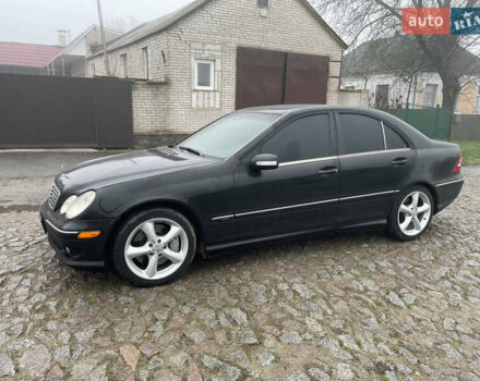 Чорний Мерседес Ц-Клас, об'ємом двигуна 1.8 л та пробігом 353 тис. км за 5999 $, фото 7 на Automoto.ua