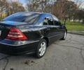 Черный Мерседес Ц-Класс, объемом двигателя 1.8 л и пробегом 338 тыс. км за 4500 $, фото 13 на Automoto.ua