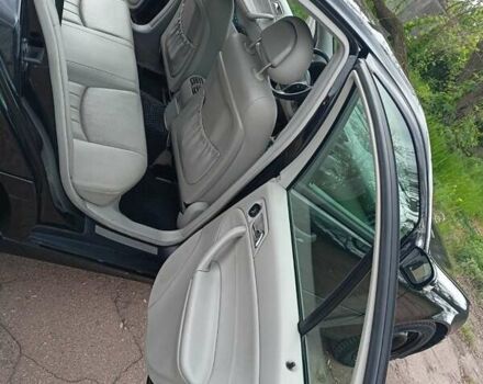 Черный Мерседес Ц-Класс, объемом двигателя 1.8 л и пробегом 288 тыс. км за 5000 $, фото 12 на Automoto.ua