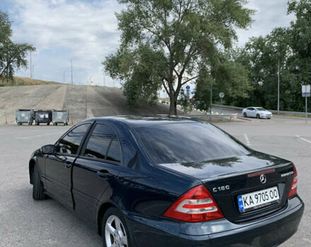 Чорний Мерседес Ц-Клас, об'ємом двигуна 1.8 л та пробігом 191 тис. км за 7500 $, фото 5 на Automoto.ua