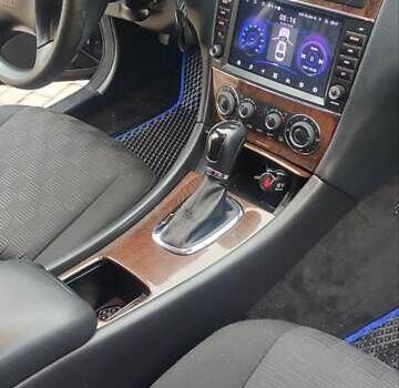 Чорний Мерседес Ц-Клас, об'ємом двигуна 2.2 л та пробігом 269 тис. км за 5850 $, фото 17 на Automoto.ua