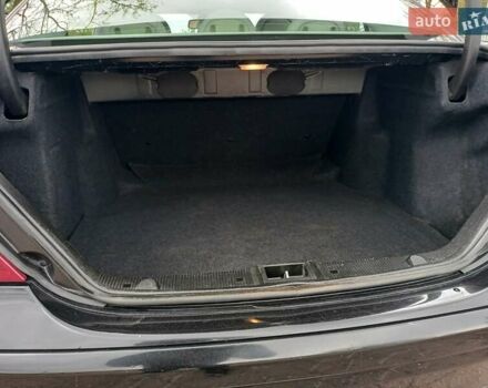 Черный Мерседес Ц-Класс, объемом двигателя 1.8 л и пробегом 288 тыс. км за 5000 $, фото 14 на Automoto.ua