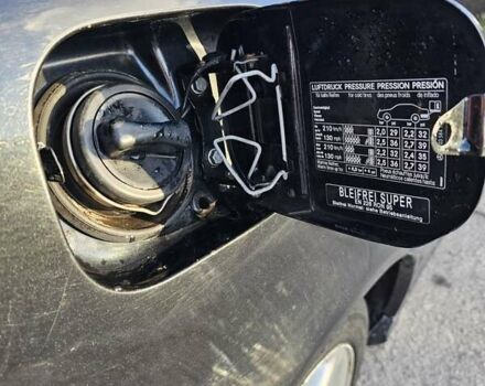 Черный Мерседес Ц-Класс, объемом двигателя 1.8 л и пробегом 338 тыс. км за 4500 $, фото 54 на Automoto.ua