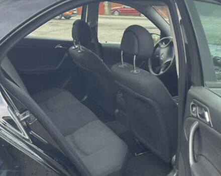 Чорний Мерседес Ц-Клас, об'ємом двигуна 1.8 л та пробігом 218 тис. км за 5500 $, фото 5 на Automoto.ua